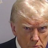 Trump à 98 kilos et "blond vénitien": beaucoup d'Américains en doutent.